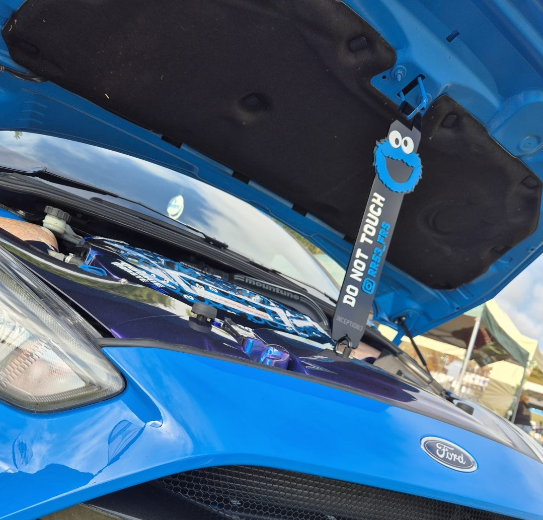 Custom design Bonnet Prop