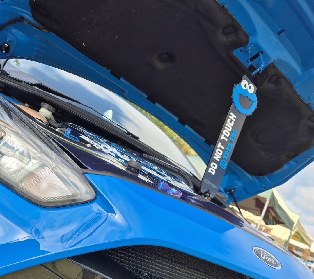 Custom design Bonnet Prop